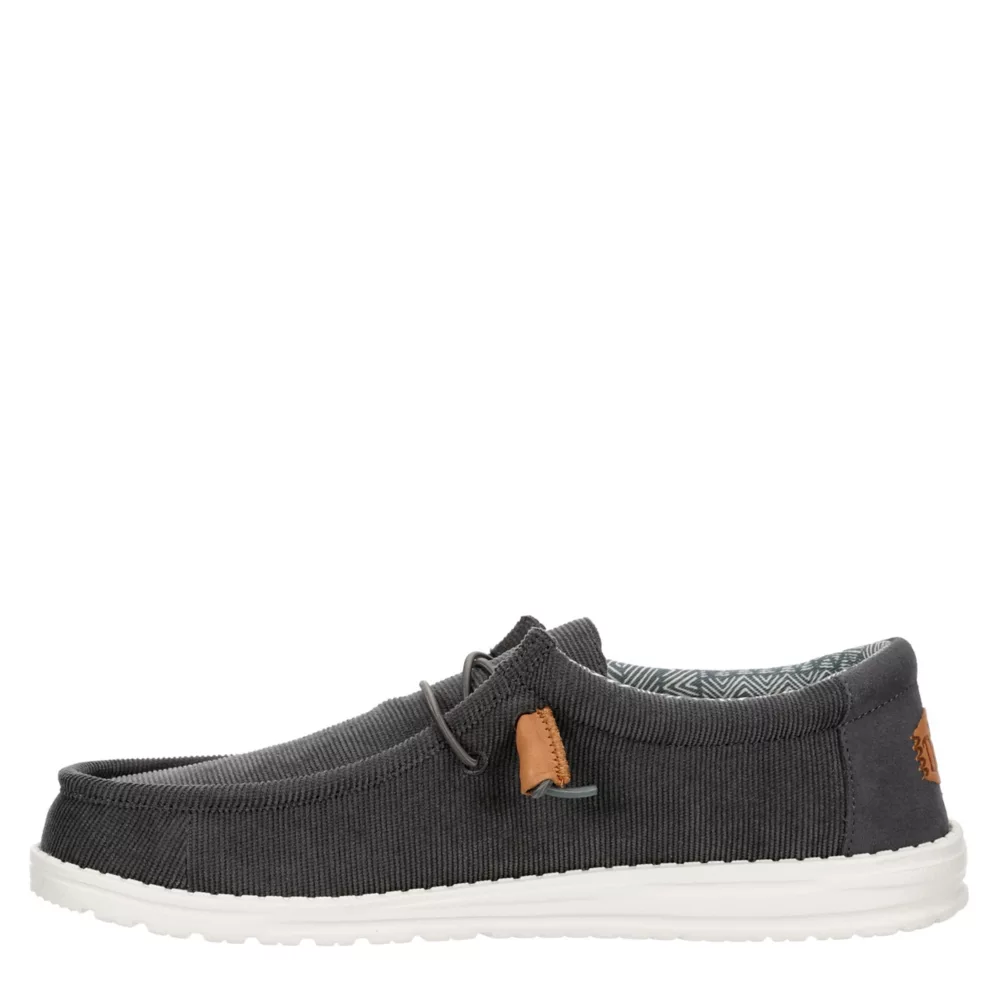 HEYDUDE  MENS WALLY CORDUROY SLIP ON SNEAKER